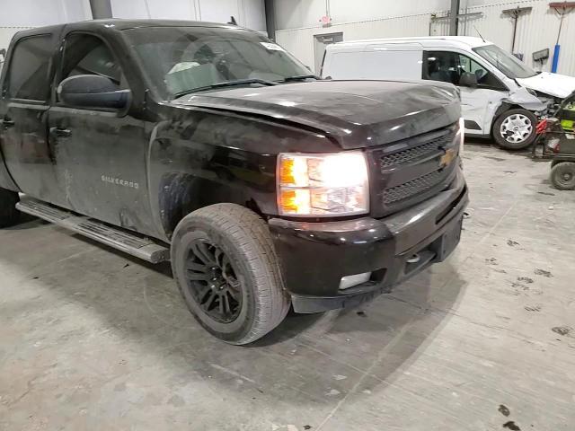 2011 Chevrolet Silverado - Image 10