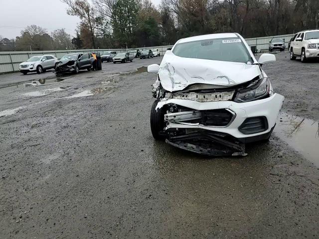 2017 Chevrolet Trax - Image 11