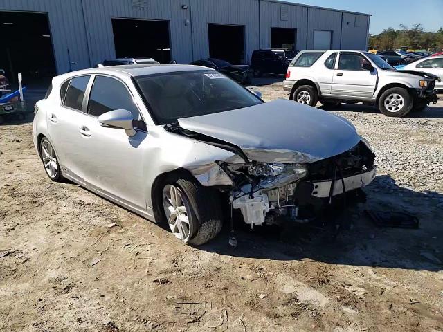 2014 Lexus CT - Image 12