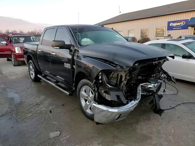 2016 RAM 1500 - Image 14