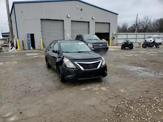 2016 Nissan Versa - Image 13