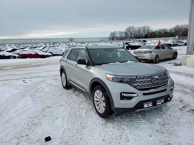2020 Ford Explorer - Image 12