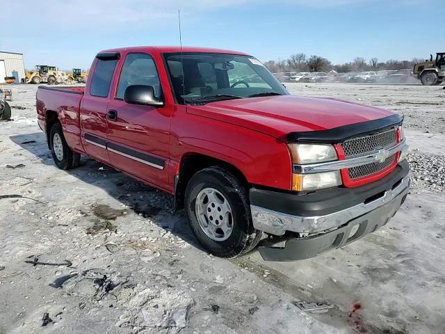 2004 Chevrolet Silverado - Image 10
