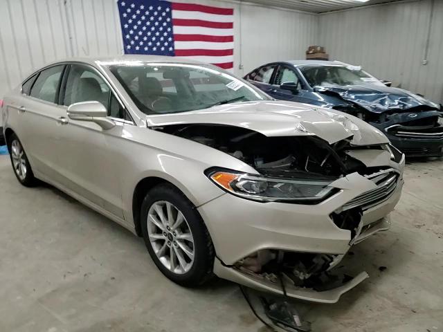 2017 Ford Fusion - Image 11