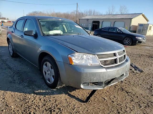 2010 Dodge Avenger - Image 11
