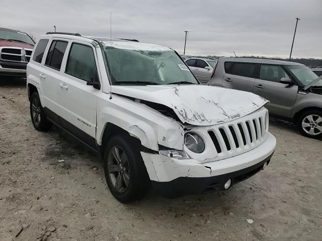 2015 Jeep Liberty (Patriot) - Image 11