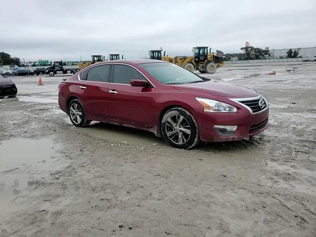 2013 Nissan Altima - Image 11
