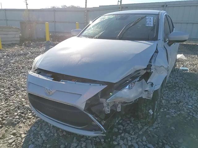 2019 Toyota Yaris - Image 10