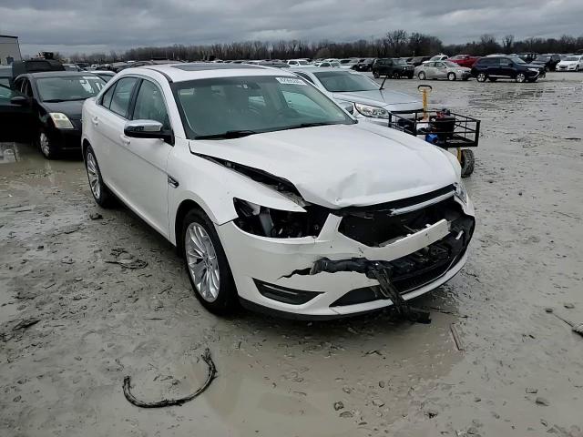 2016 Ford Taurus - Image 11