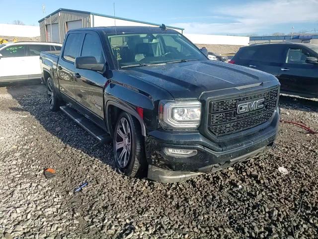 2018 GMC Sierra - Image 13