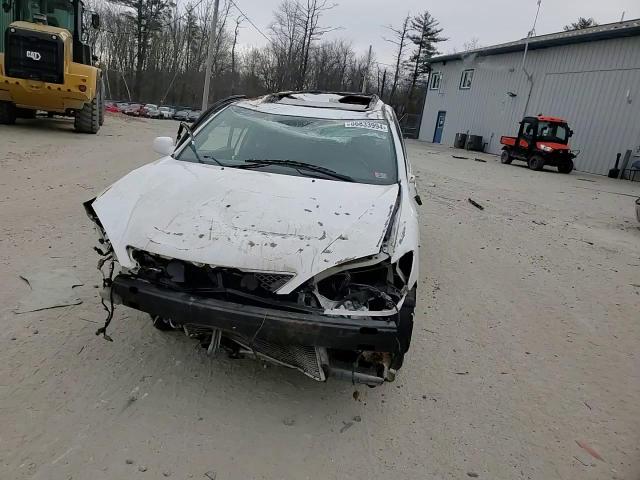 2006 Toyota Camry - Image 10