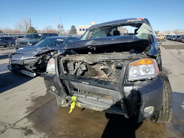 2012 Nissan Titan - Image 12