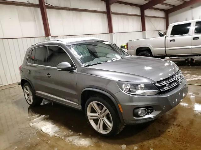 2016 Volkswagen Tiguan - Image 15