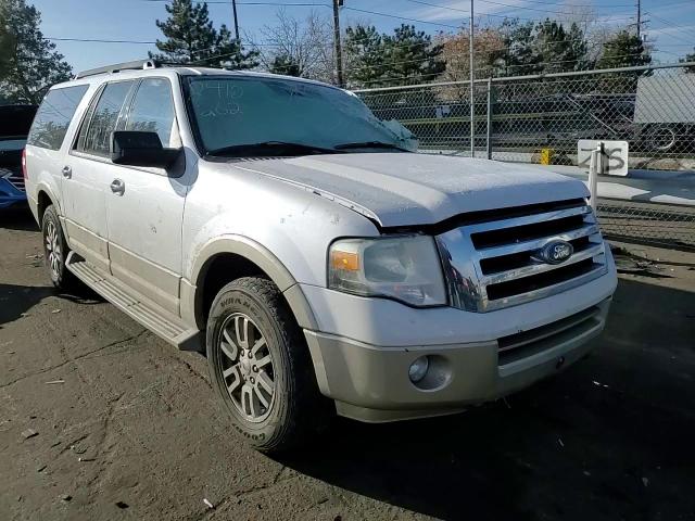 2010 Ford Expedition - Image 11