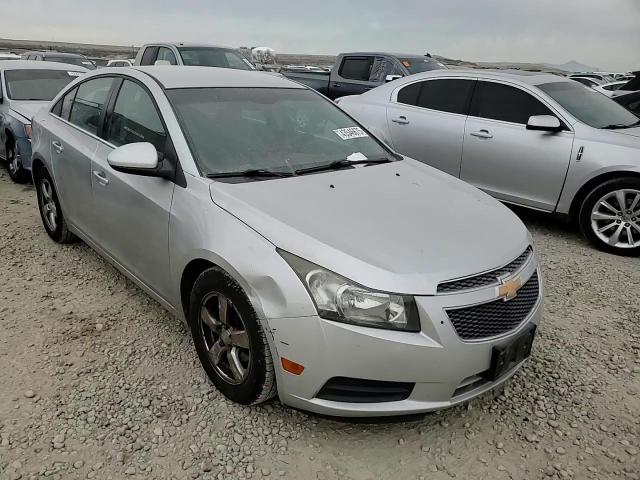 2012 Chevrolet Cruze - Image 10