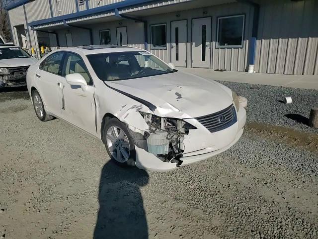 2007 Lexus ES - Image 10