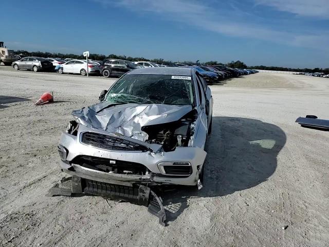 2016 Chevrolet Cruze - Image 11