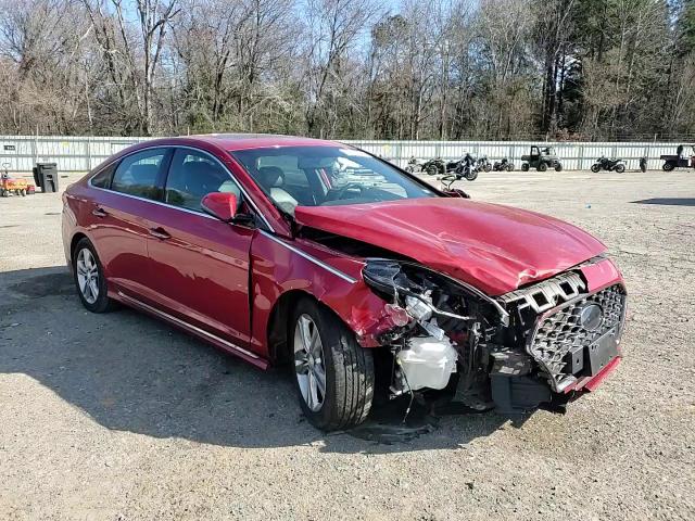 2018 Hyundai Sonata - Image 11