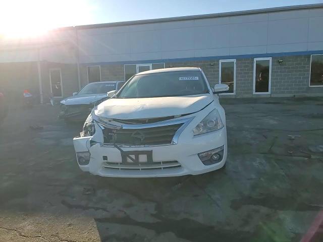 2014 Nissan Altima - Image 10