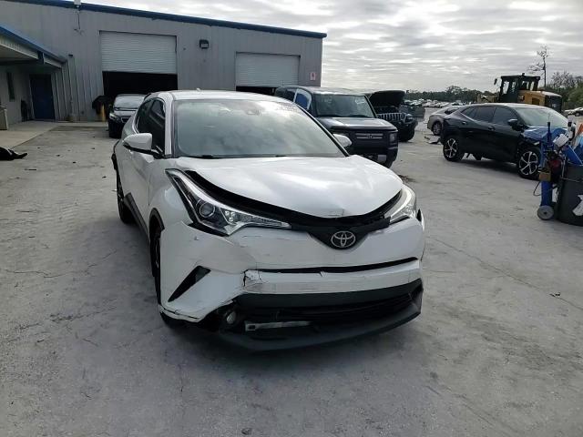 2019 Toyota C-HR - Image 14