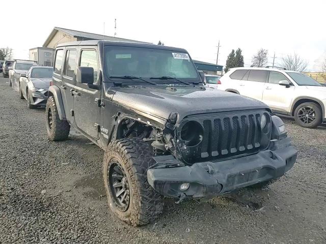 2018 Jeep Wrangler - Image 11