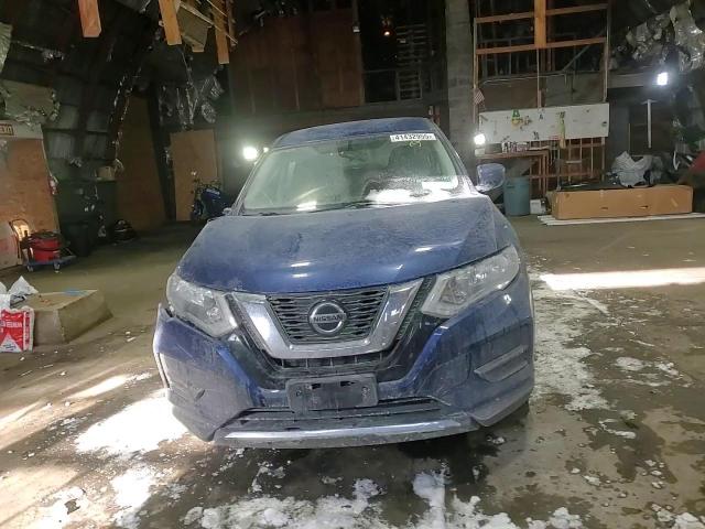 2018 Nissan Rogue - Image 11