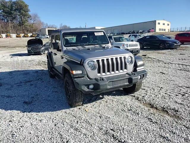 2020 Jeep Wrangler - Image 11