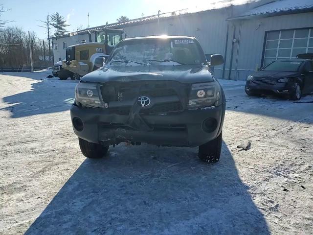 2011 Toyota Tacoma - Image 10