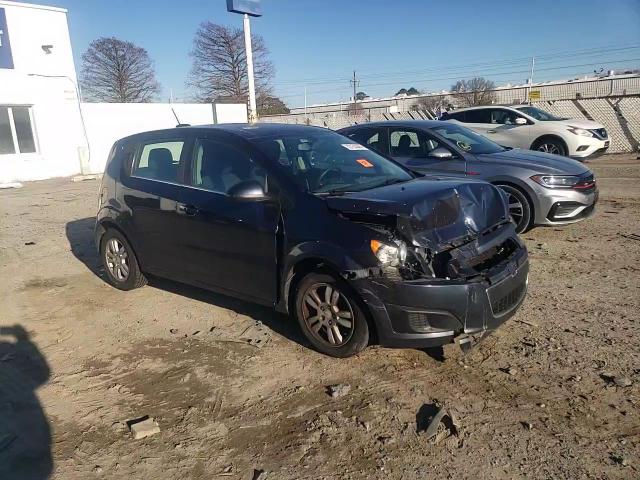 2016 Chevrolet Sonic - Image 10