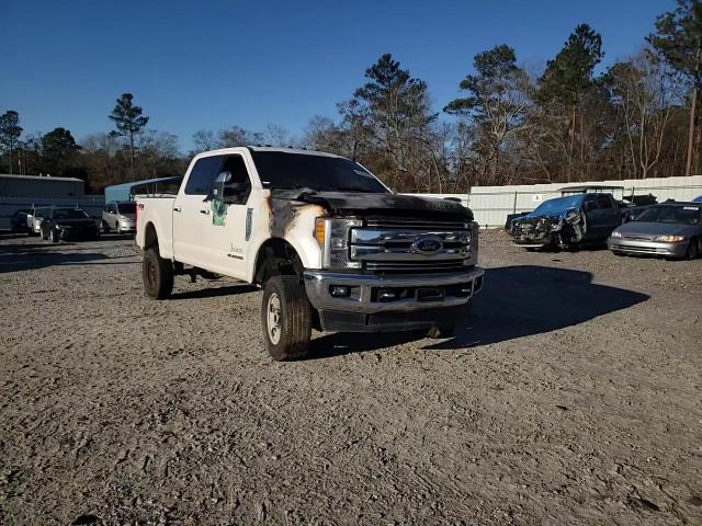 2017 Ford F250 - Image 10
