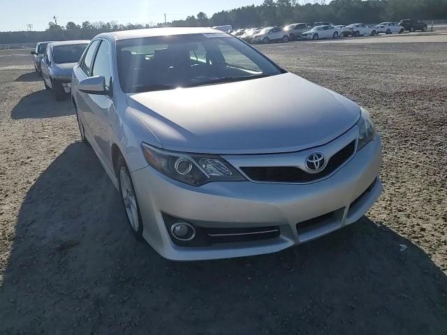 2013 Toyota Camry - Image 11