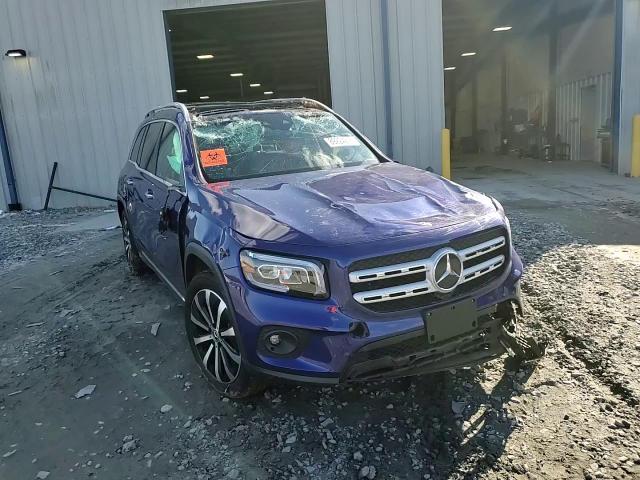 2021 Mercedes-Benz GLB - Image 12