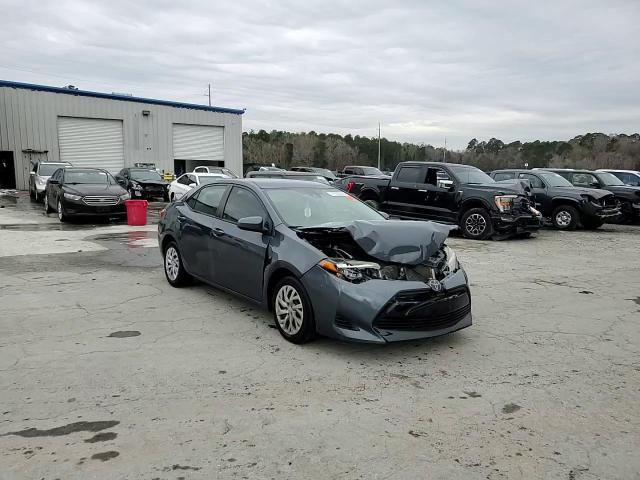 2018 Toyota Corolla - Image 13