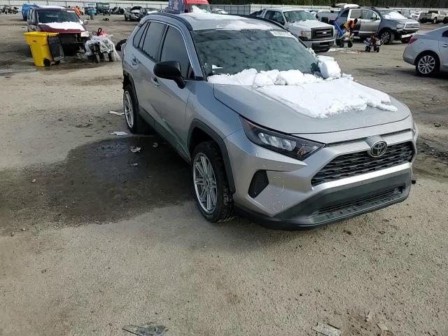 2019 Toyota RAV 4 - Image 12