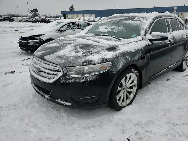 2014 Ford Taurus - Image 11