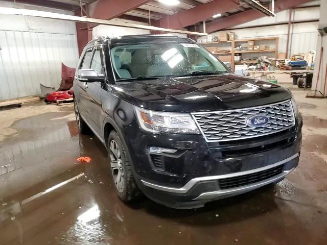2019 Ford Explorer - Image 12
