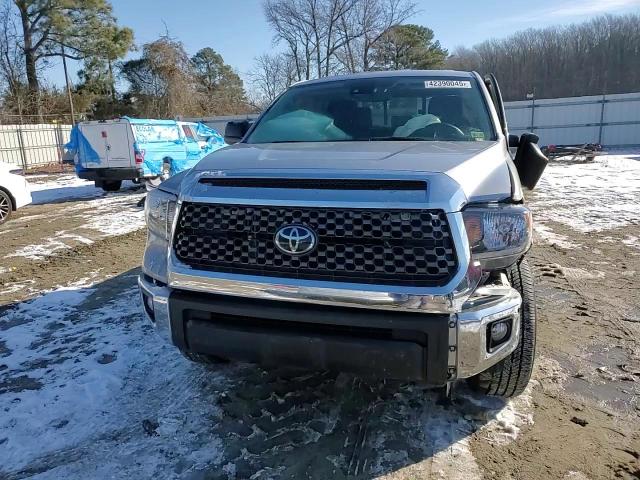 2020 Toyota Tundra - Image 11