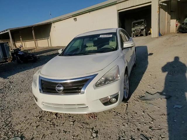 2013 Nissan Altima - Image 13