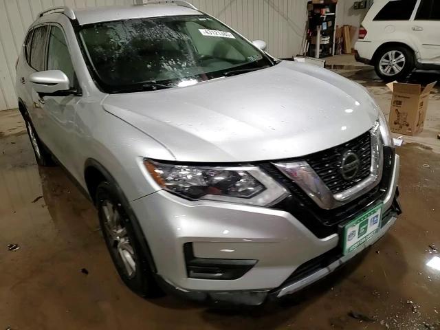 2018 Nissan Rogue - Image 14