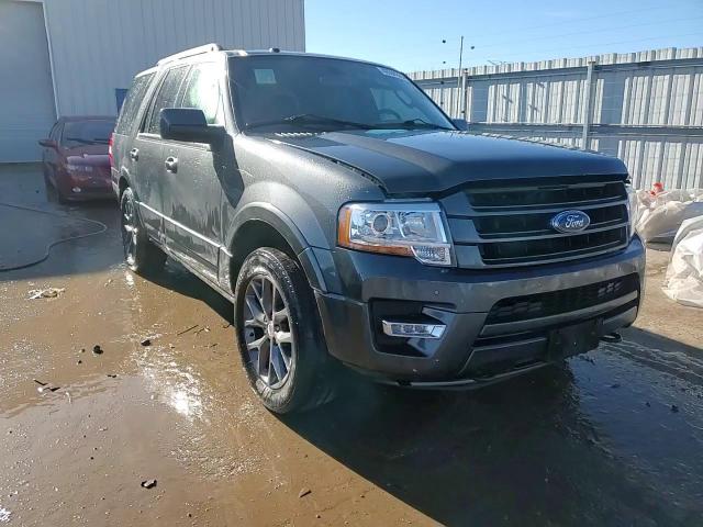2017 Ford Expedition - Image 13