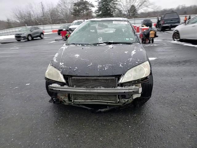 2005 Honda Civic - Image 11