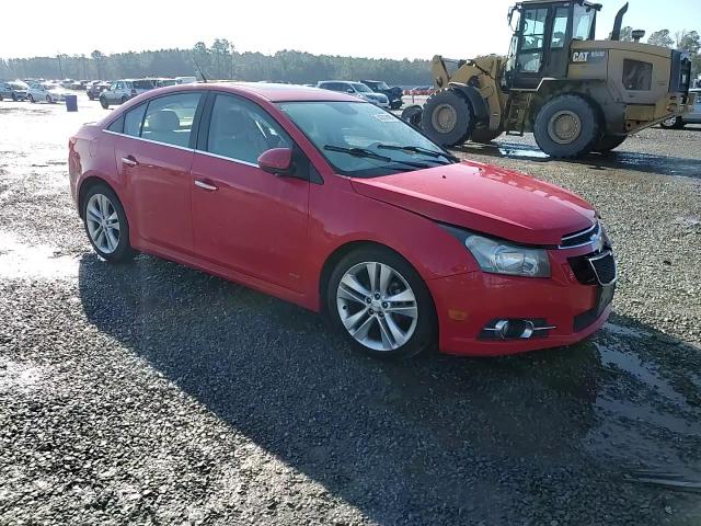 2014 Chevrolet Cruze - Image 11