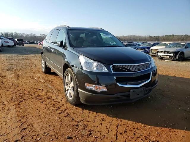 2010 Chevrolet Traverse - Image 11