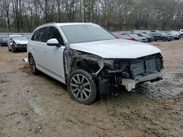 2017 Audi Q7 - Image 12