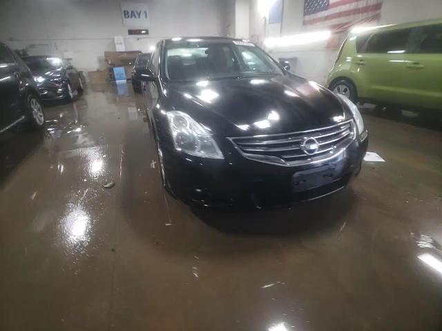 2012 Nissan Altima - Image 13