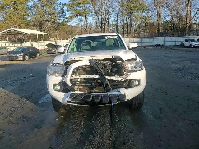 2018 Toyota Tacoma - Image 13