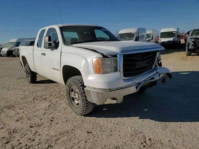 2008 GMC Sierra - Image 12