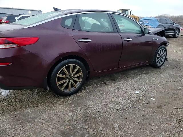 2019 Kia Optima - Image 13