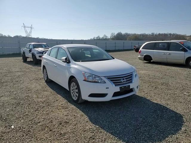 2015 Nissan Sentra - Image 10