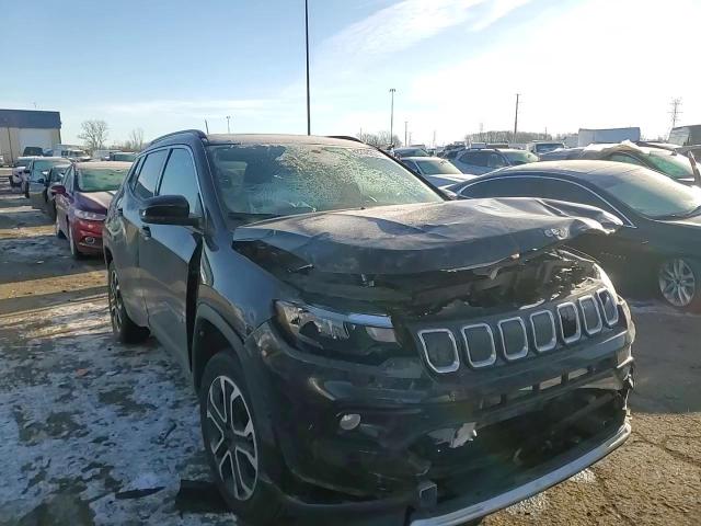 2022 Jeep Compass - Image 12
